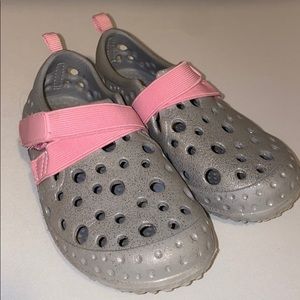 Beach shoes size 11/12 girls